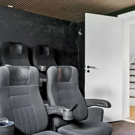 Elegant Luxury In The Heart Of *