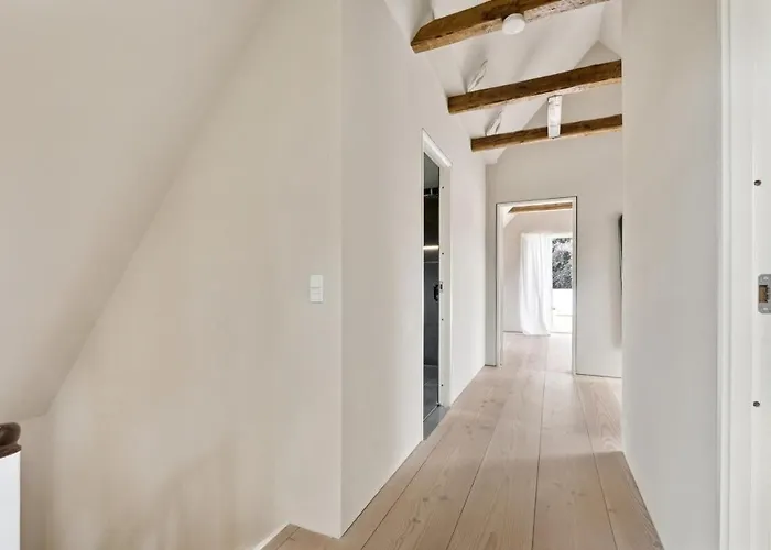 Elegant Luxury In The Heart Of