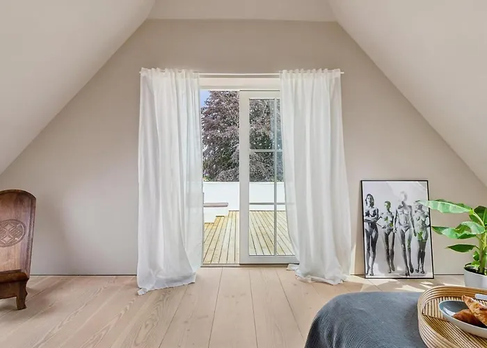 Elegant Luxury In The Heart Of *